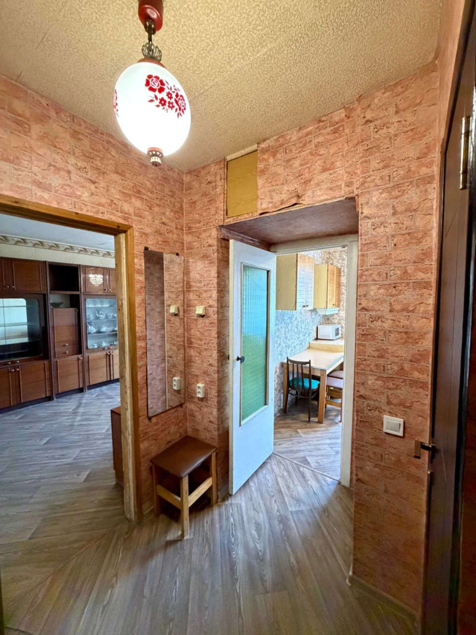 Продаж 1 кім кв вул Моніторна 7 (ЖМ Покровський)