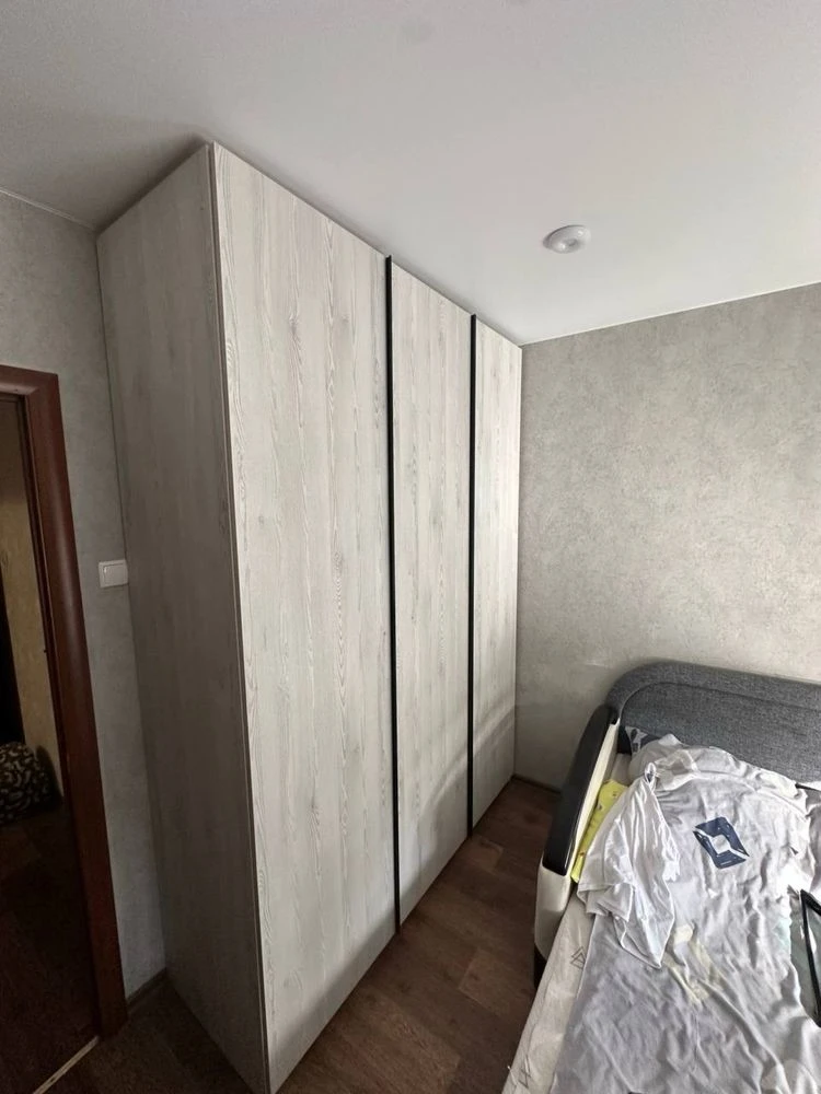 Продам 3 комн.Победа 6 пр.Героев 46