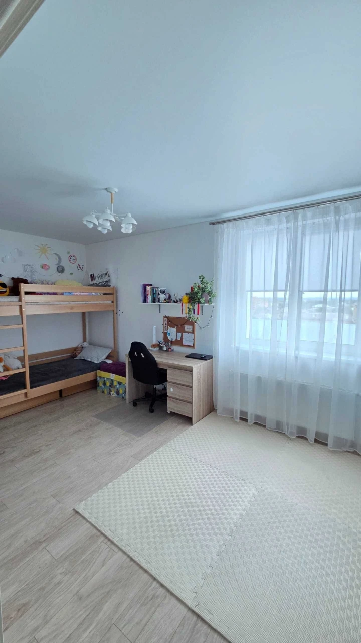 Продам 2к. кв. с капитальным ремонтом в новострое ЖК Мира-3