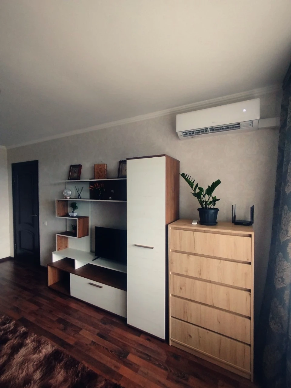 Продаж або Обмін! Продам 2х кімнатну квартиру вул. Дорошок