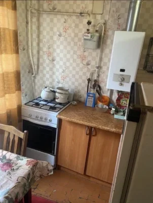 Продаж 2-ох кімнатноі квартири в центрі м.Шостка. Від Власни