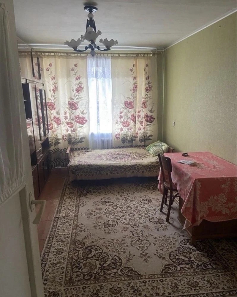 Продаж 2-ох кімнатноі квартири в центрі м.Шостка. Від Власни