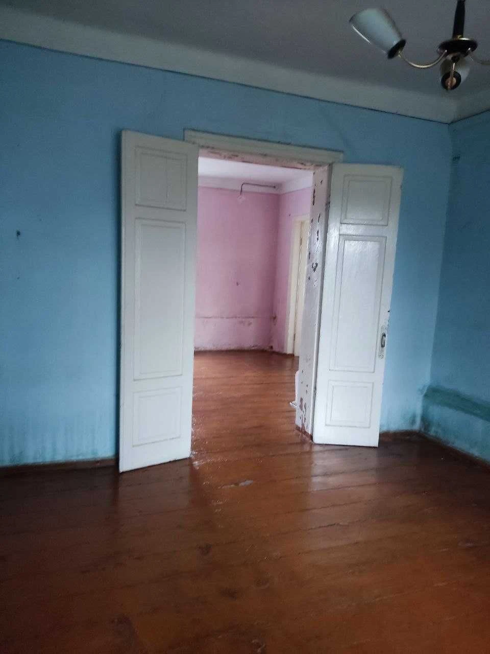 Трьохкімнатна квартира 120 кв.м. під ремонт