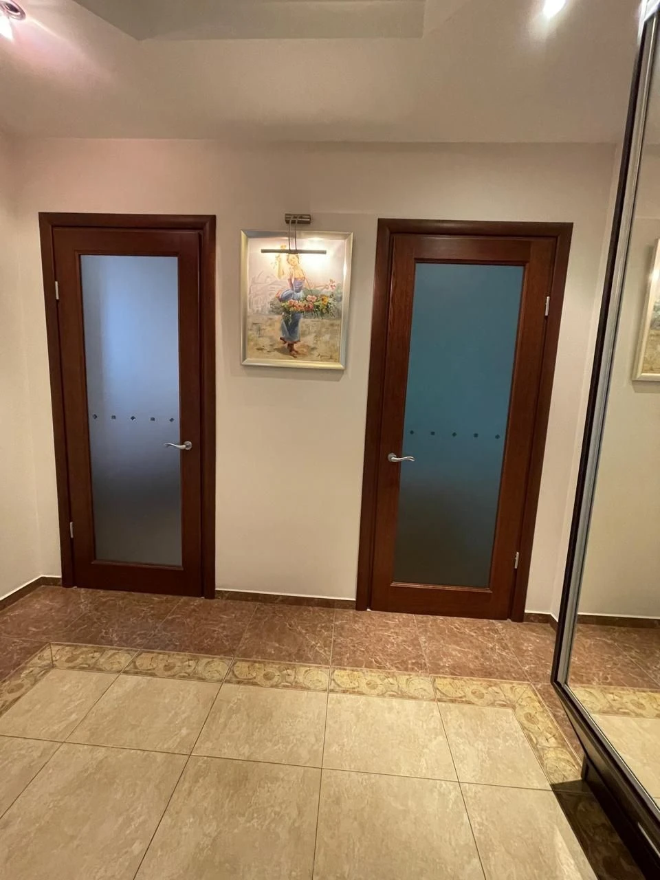 3-к Власна,Готова для проживання!