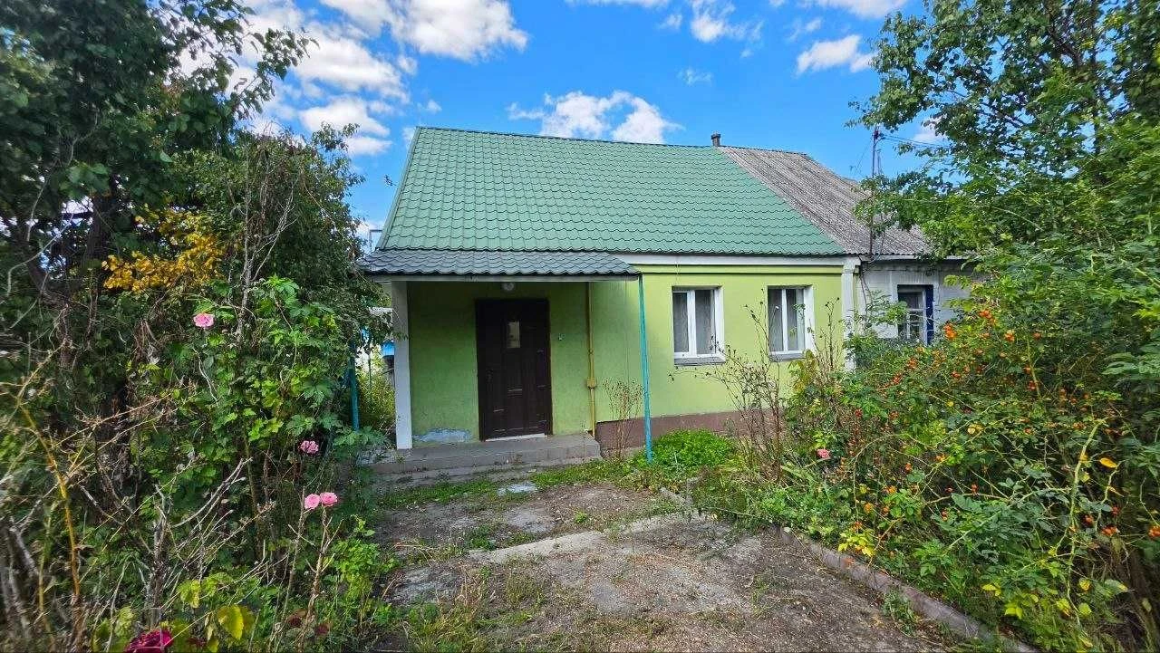 Продаж частини будинку з окремим двором по вул. Кожедуба !