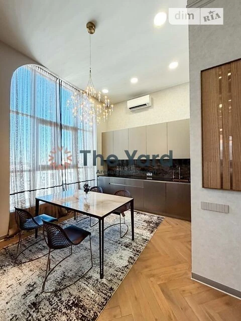 Sale of 2 rooms sq. m. 97 sq. m. No commission! Residential complex Novopecherskie Lypky