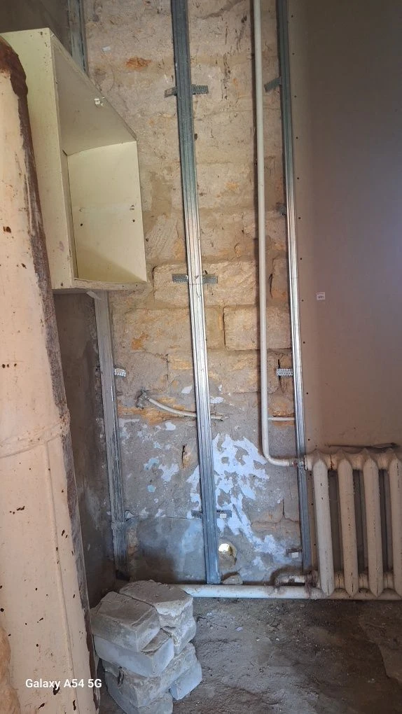 Продається будинок в центрі міста,Роздільна, Одеська обл 75к