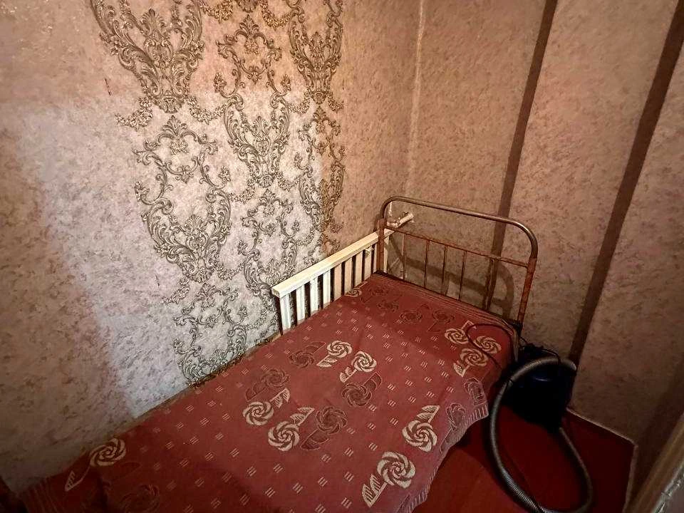 Будинок. Дніпро, Вереснева пл.
