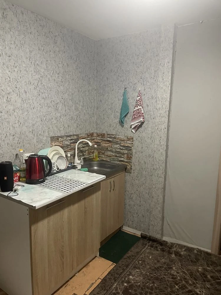 Продам часть дома пр.  Поля середина