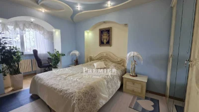 3-кімнатна квартира 70 м² Таїрова Вузівський