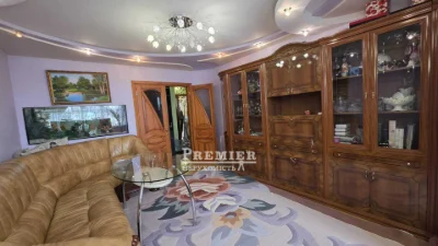 3-кімнатна квартира 70 м² Таїрова Вузівський