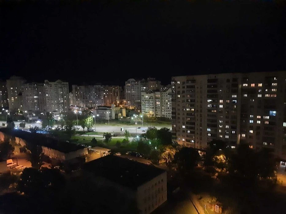 I offer for sale a 1-room apartment, Volodymyr Ivasyuk Ave.