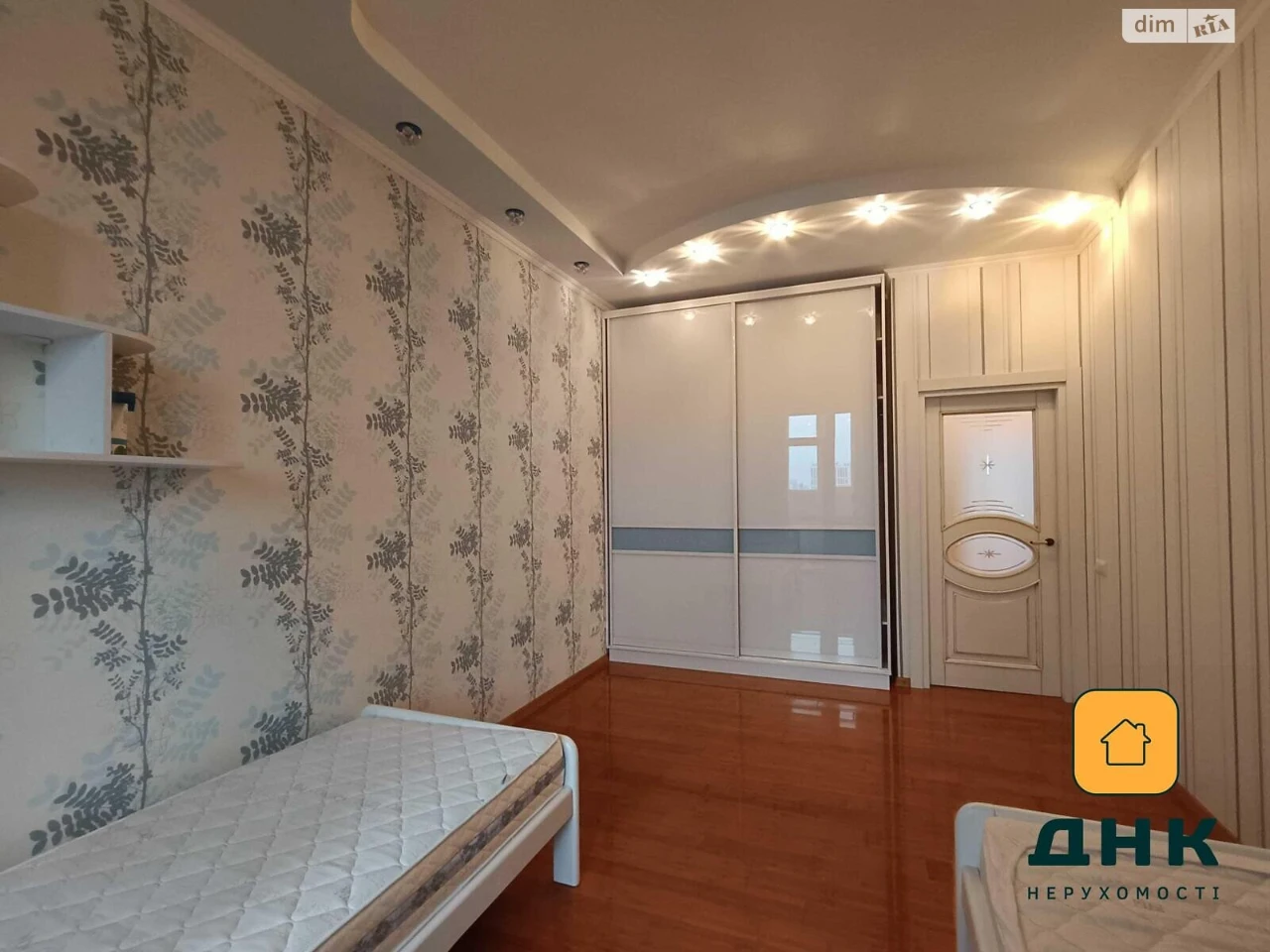 Продаж Квартира Приморський