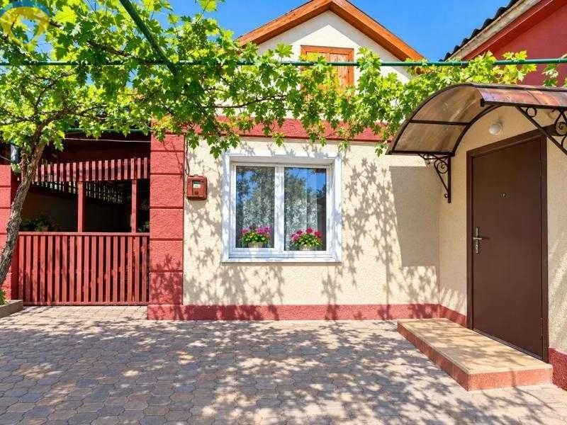 Продажа  дома с участком в центре Малиновского района/рядом
