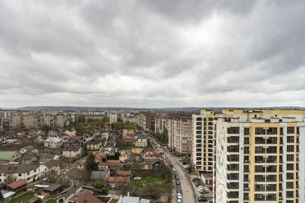 Квартира в топовій локації 5 хв до центру, можна під програм