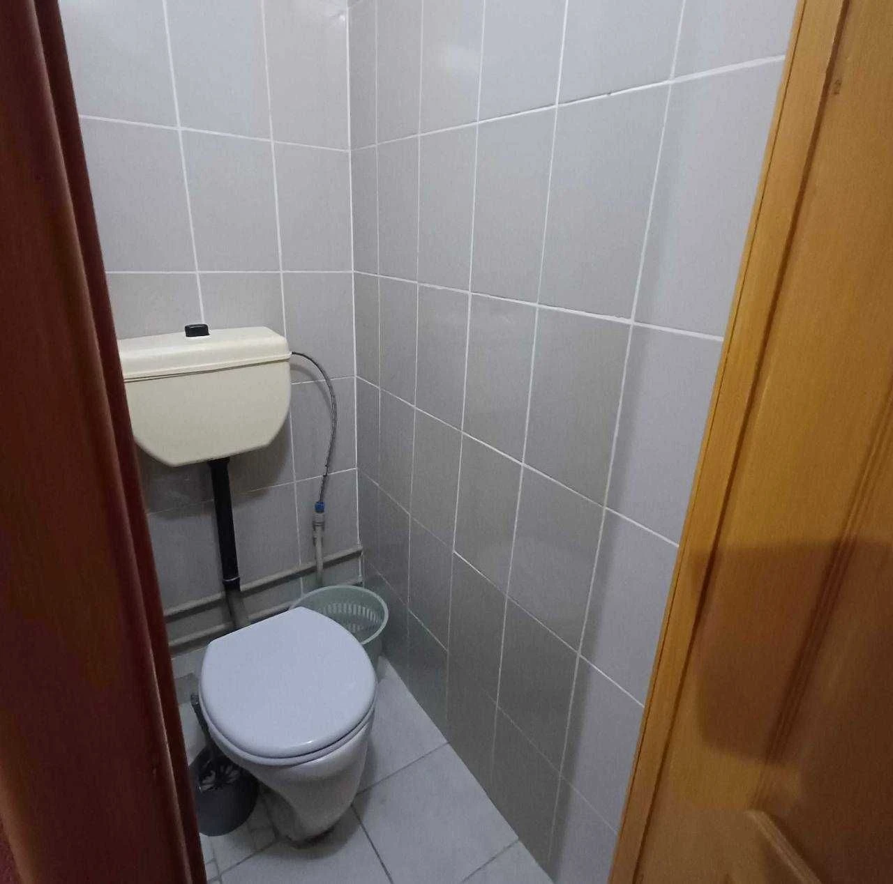 У продажу однокімнатна квартира , р-н Левада