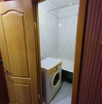 У продажу однокімнатна квартира , р-н Левада