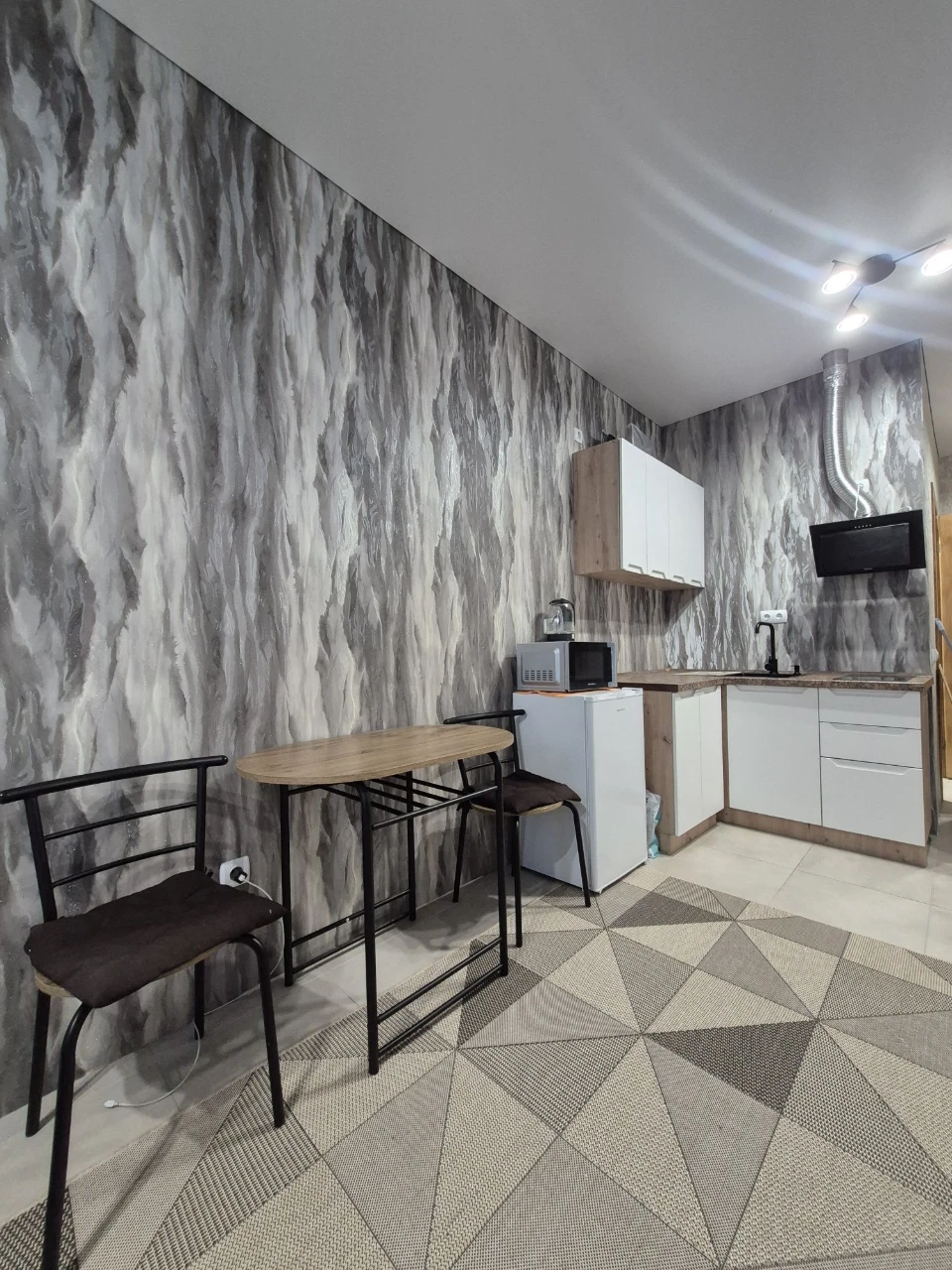 Квартира в Ужгороді 25м²