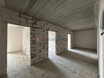 Продається простора 2-кімнатна квартира в сучасному ЖК «Рези