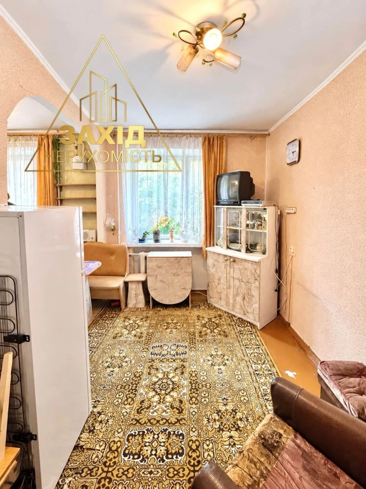 Трикімнатна студія 58 м², 2 поверх, неподалік ЦЕНТРУ