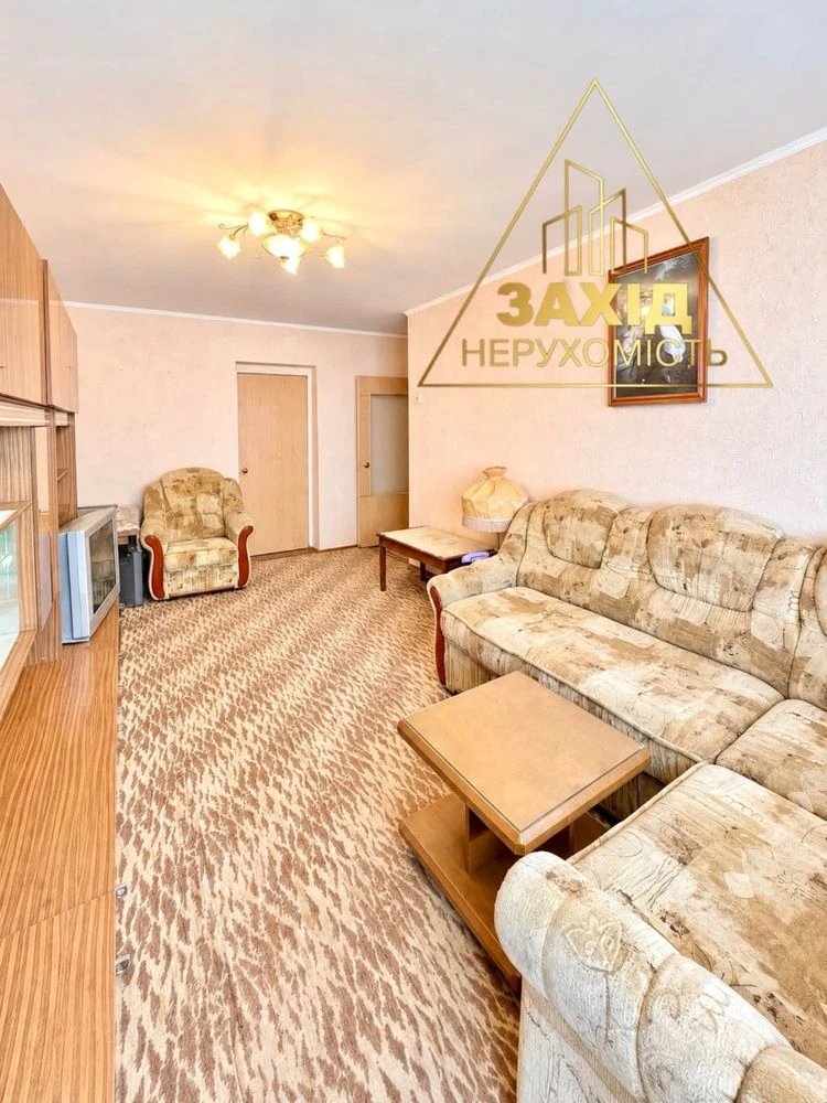 Трикімнатна студія 58 м², 2 поверх, неподалік ЦЕНТРУ