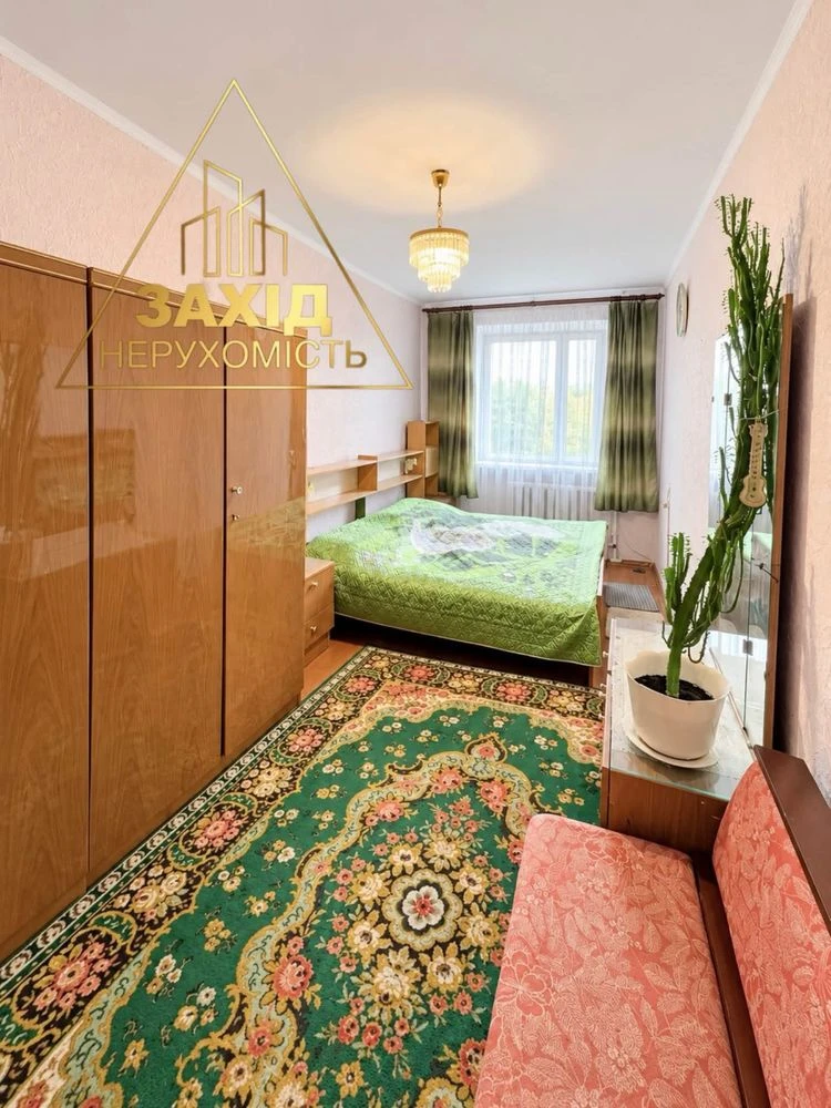 Трикімнатна студія 58 м², 2 поверх, неподалік ЦЕНТРУ