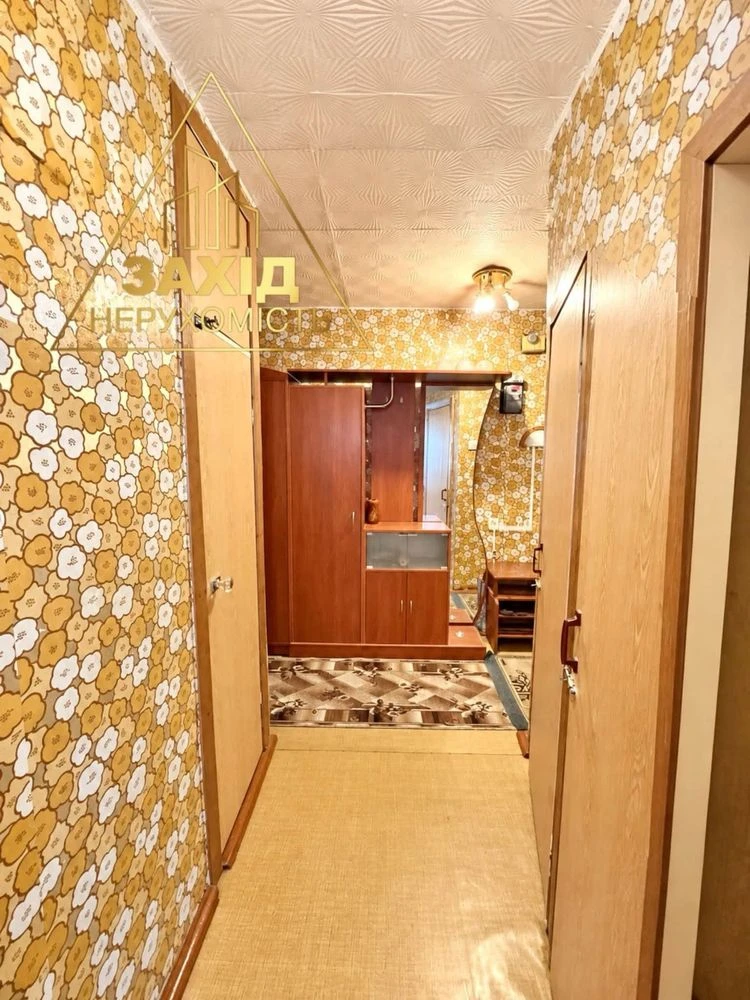 Трикімнатна студія 58 м², 2 поверх, неподалік ЦЕНТРУ