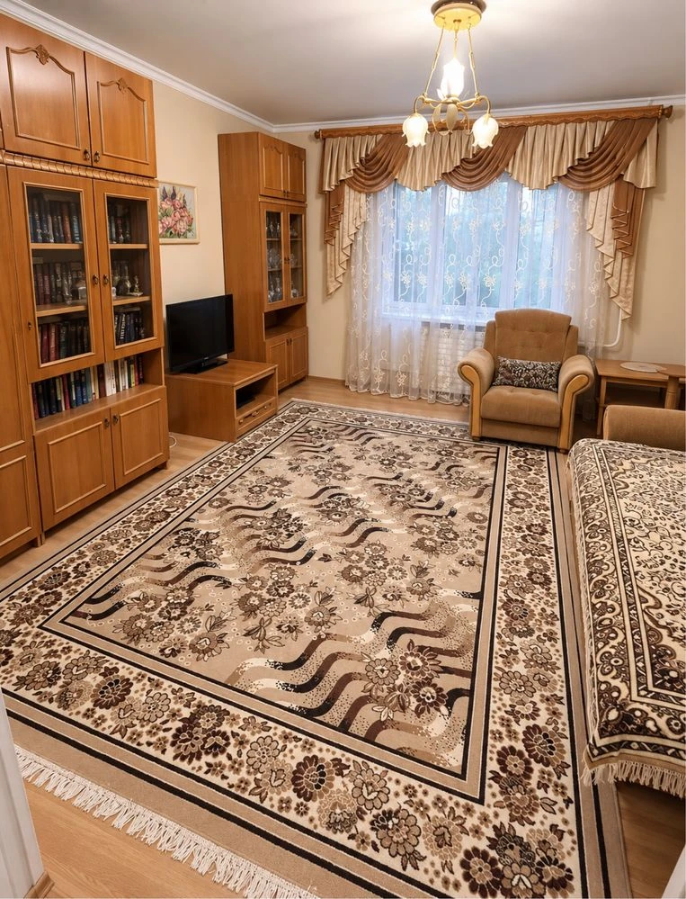 Продаж великої 2-кім квартири, район Левка Лукʼяненка