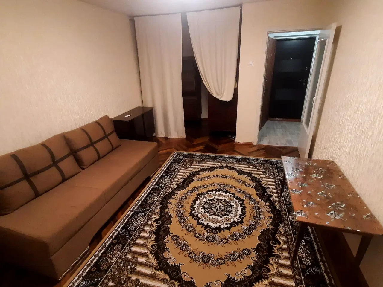 Оренда квартири 1-кімн. 36.8 м² 14/14 пов.