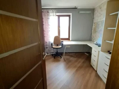 Квартира. Київ, Георгія Гонгадзе просп.