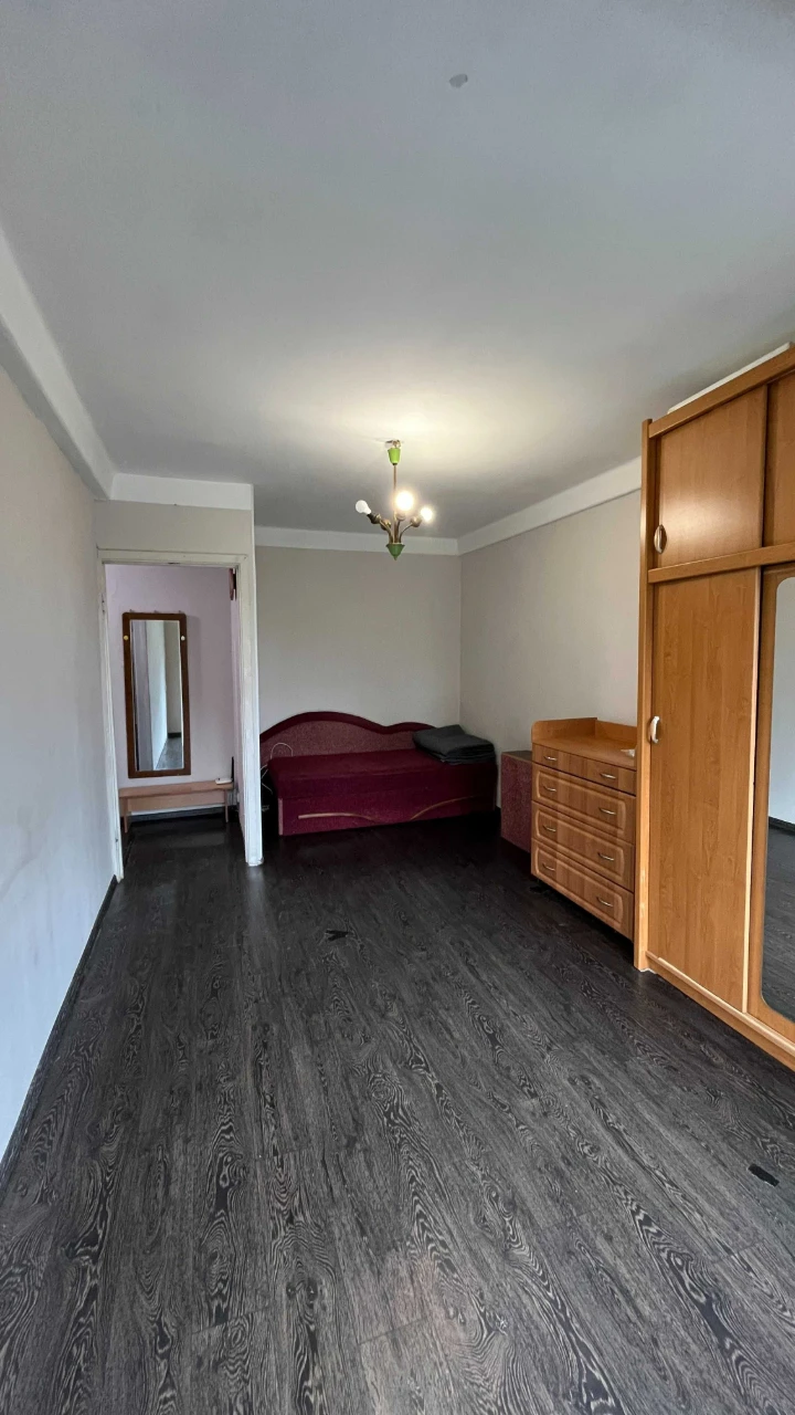 Продаж 1к Квартира. Газ. Ст.м. Дарниця. вул. Шалетт 3.  Віль