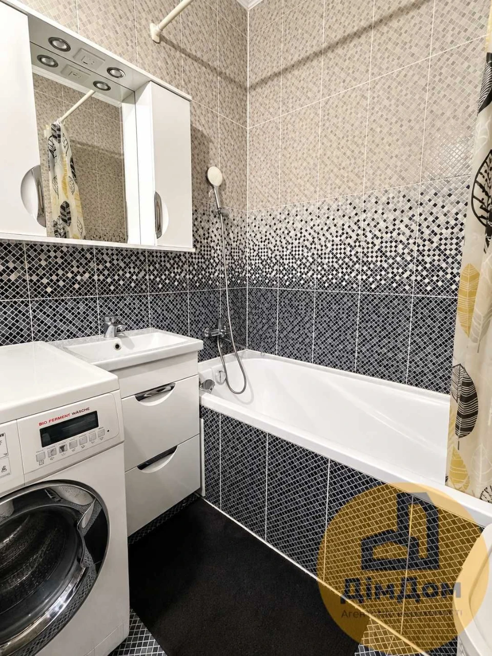Продаж 3-кімнатної квартири з ремонтом/ Алматинська, 41-А/ Д