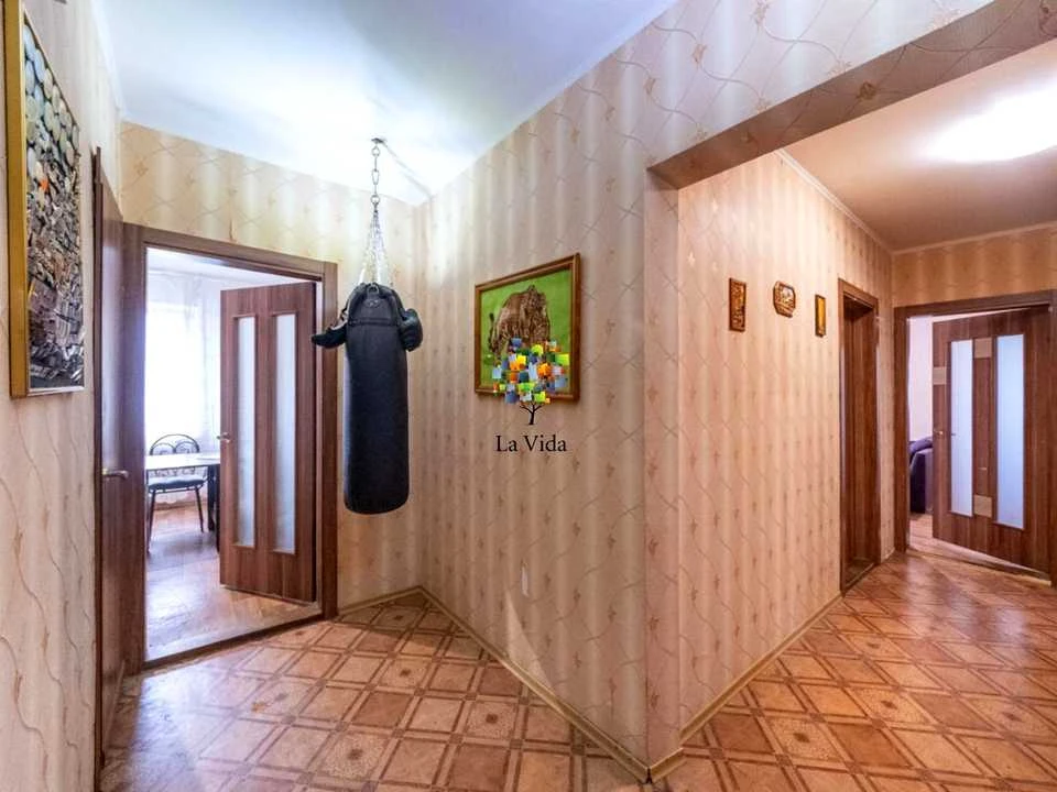 Квартира. Київ, Миколи Закревського вул.