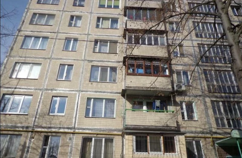Продажа 3-комнатной квартиры 55 м², Анатолия Соловьяненко ул
