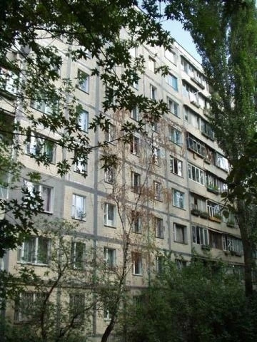 Продажа 3-комнатной квартиры 55 м², Анатолия Соловьяненко ул