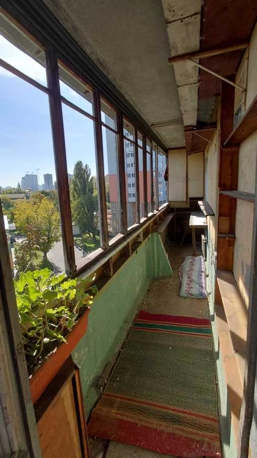 Продажа 2-комнатной квартиры 50 м², Соборности просп., 3Б