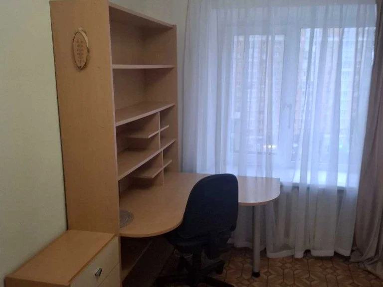 Квартира. Київ, Левка Лук'яненка вул.