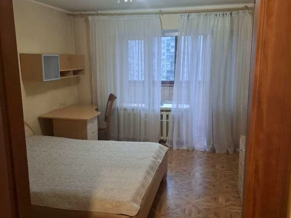 Квартира. Київ, Левка Лук'яненка вул.