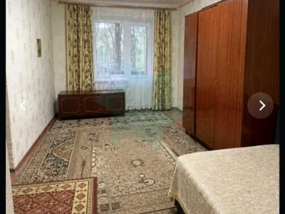 Квартира. Дніпро, Науки просп.