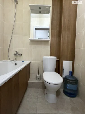 Продаж Квартира Титова