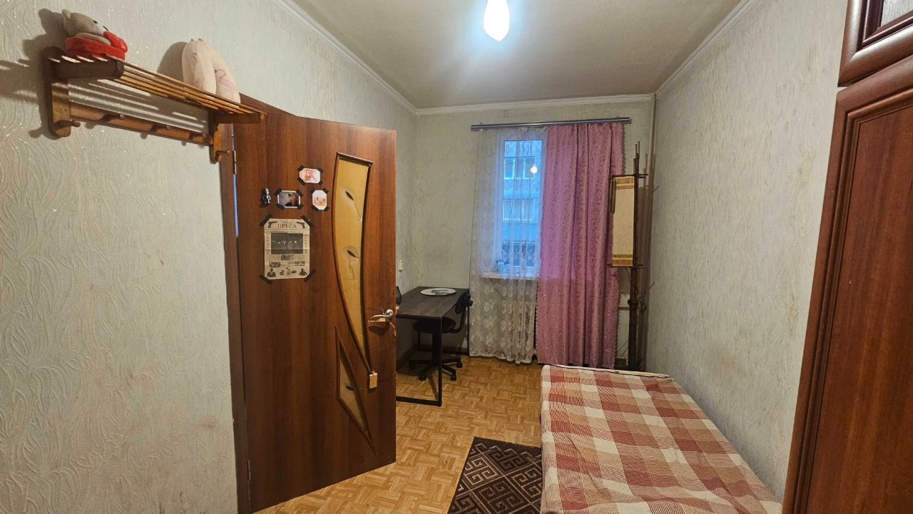 В продажу 3к квартира. Придніпровск.