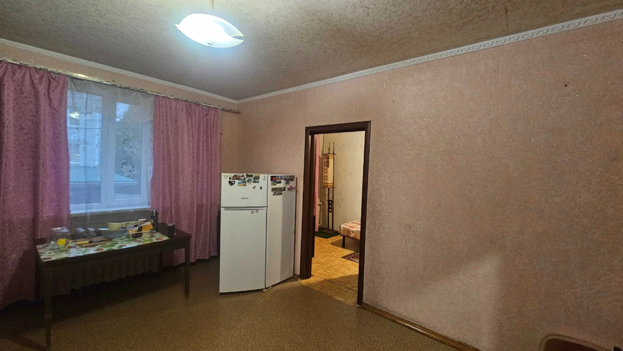 В продажу 3к квартира. Придніпровск.