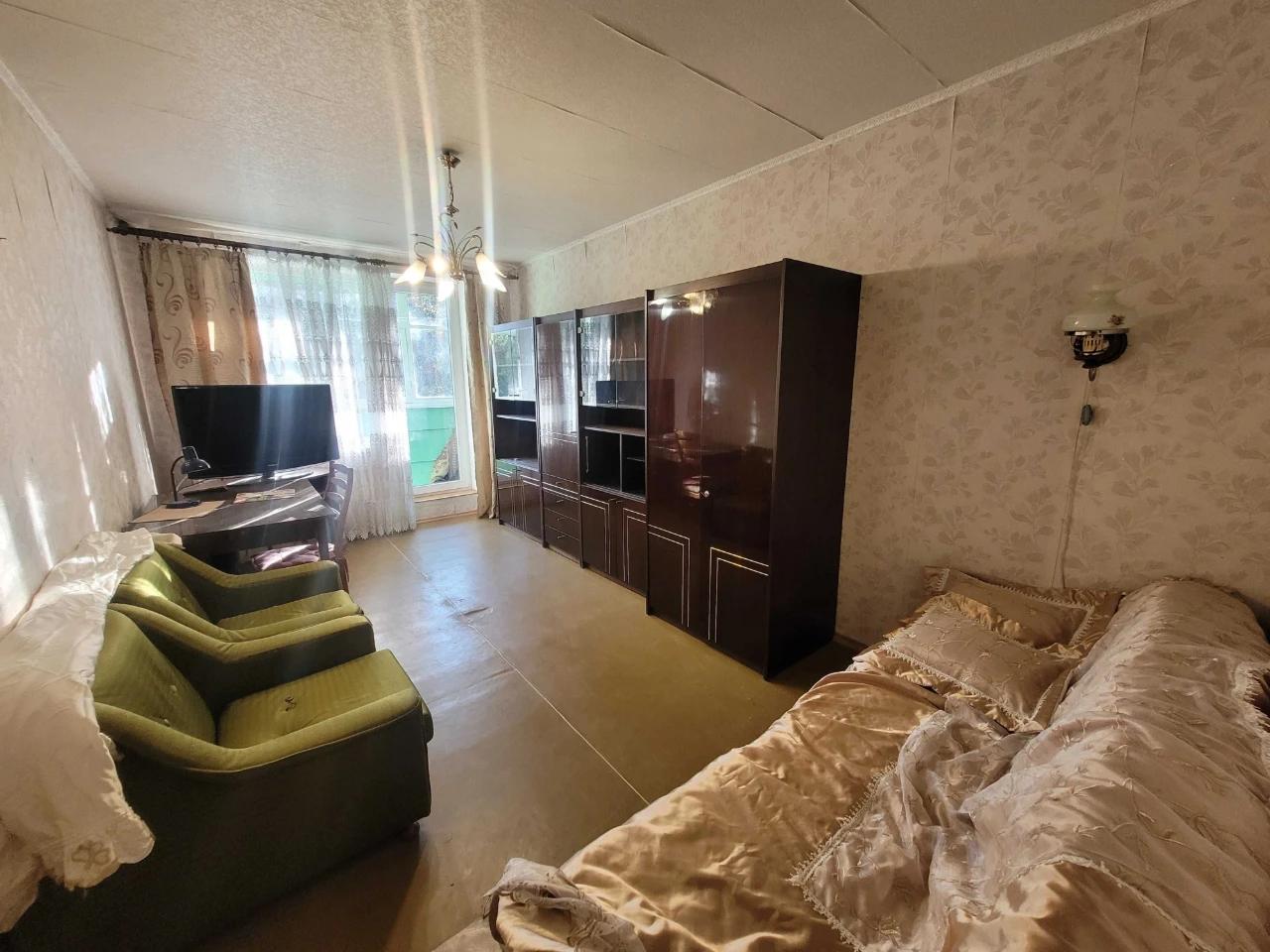 Продам 3к.кв. с мебелью и техникой, метро Салтовская