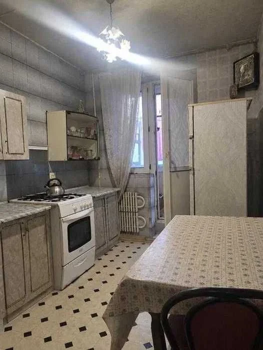 Продам 1 комн квартиру 37 м2 Улучшенка Комфортный 2 этаж из
