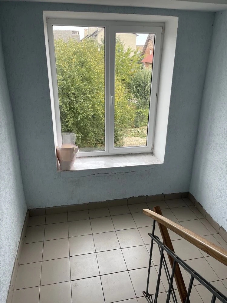 Продаж 5ти кімнатної квартири в м.Галич