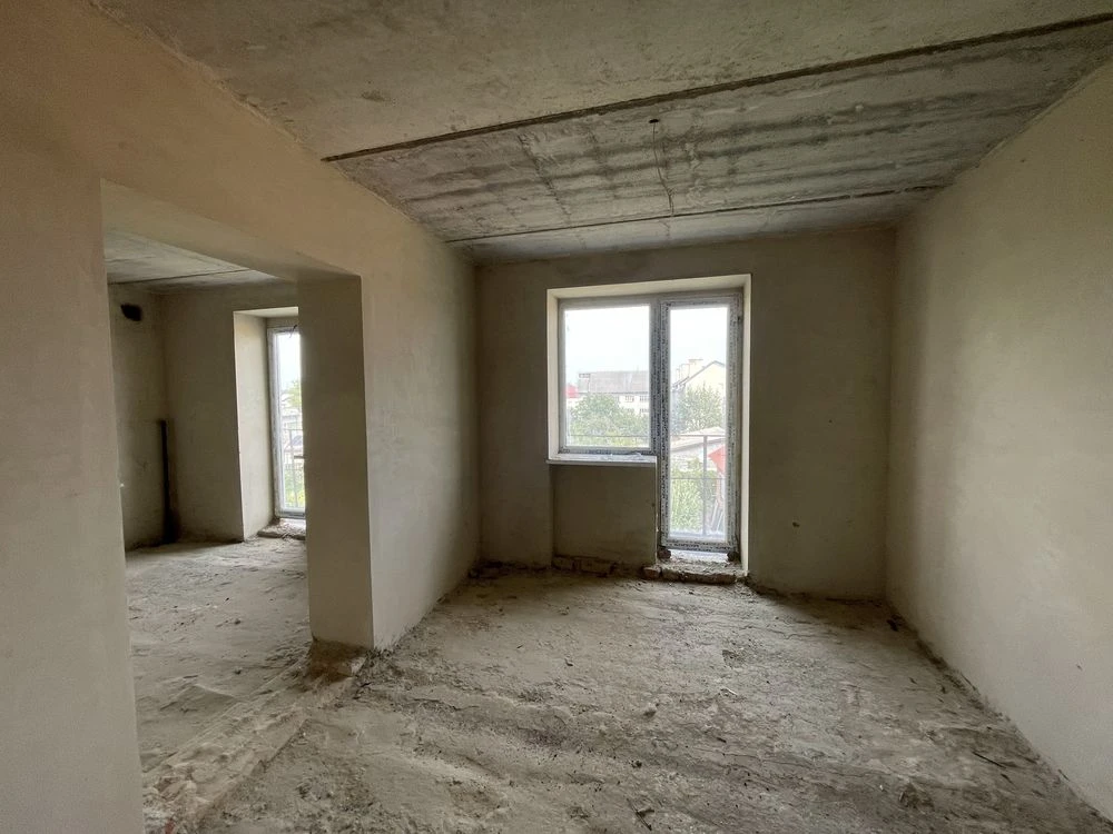 Продаж 5ти кімнатної квартири в м.Галич
