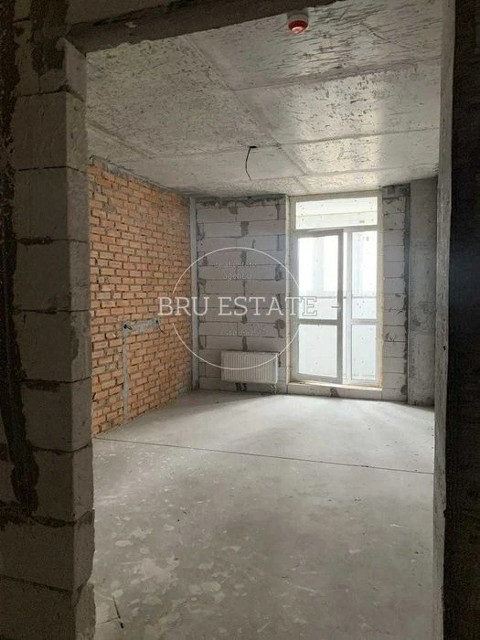 DIRECT VIEW OF THE DNIPER RIVER 63 m² Residential complex Rusanivska Gavan Mykilsko-