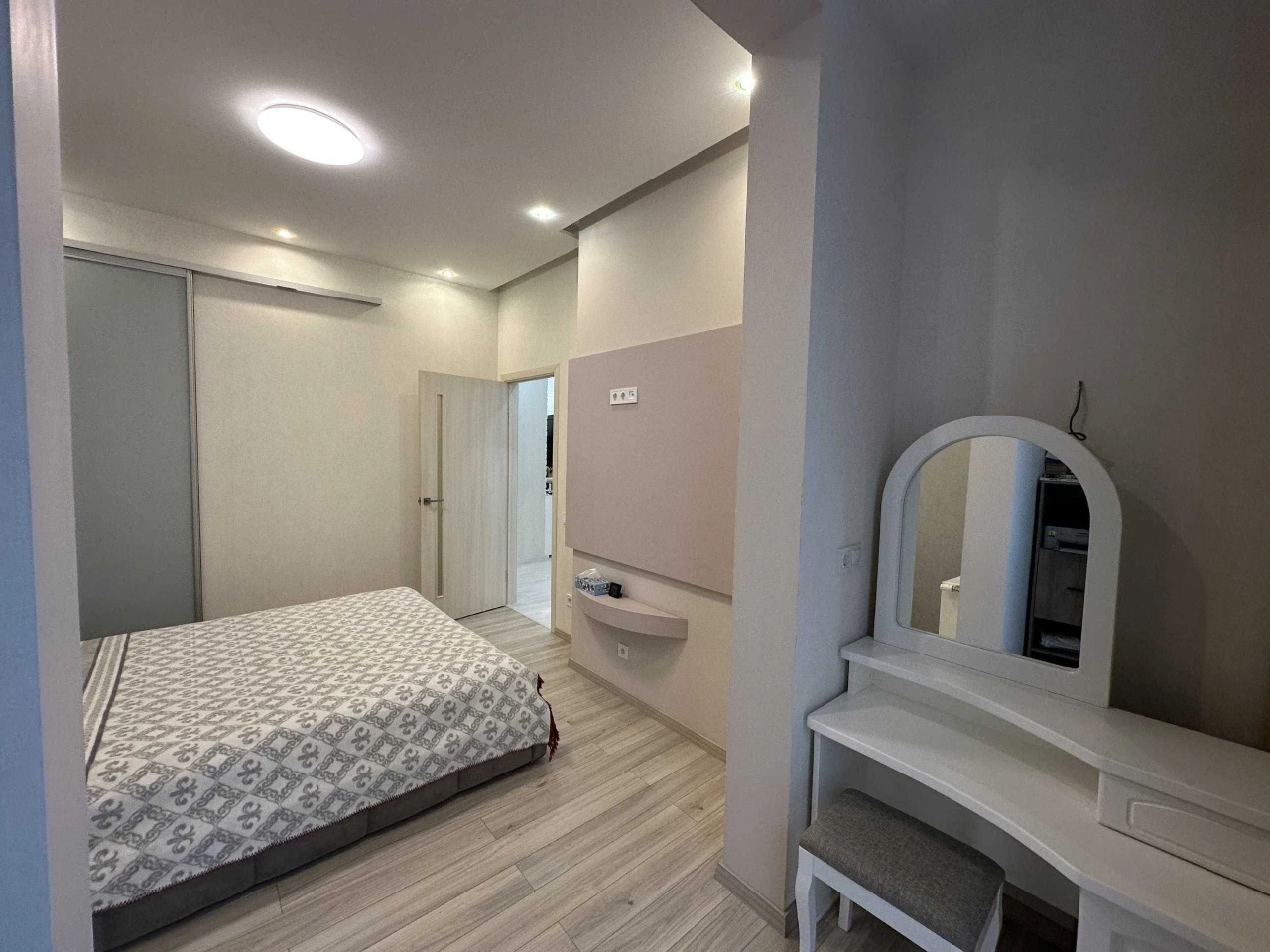 Большая 2комнатная квартира 75.3 м² Кадор Таирова
