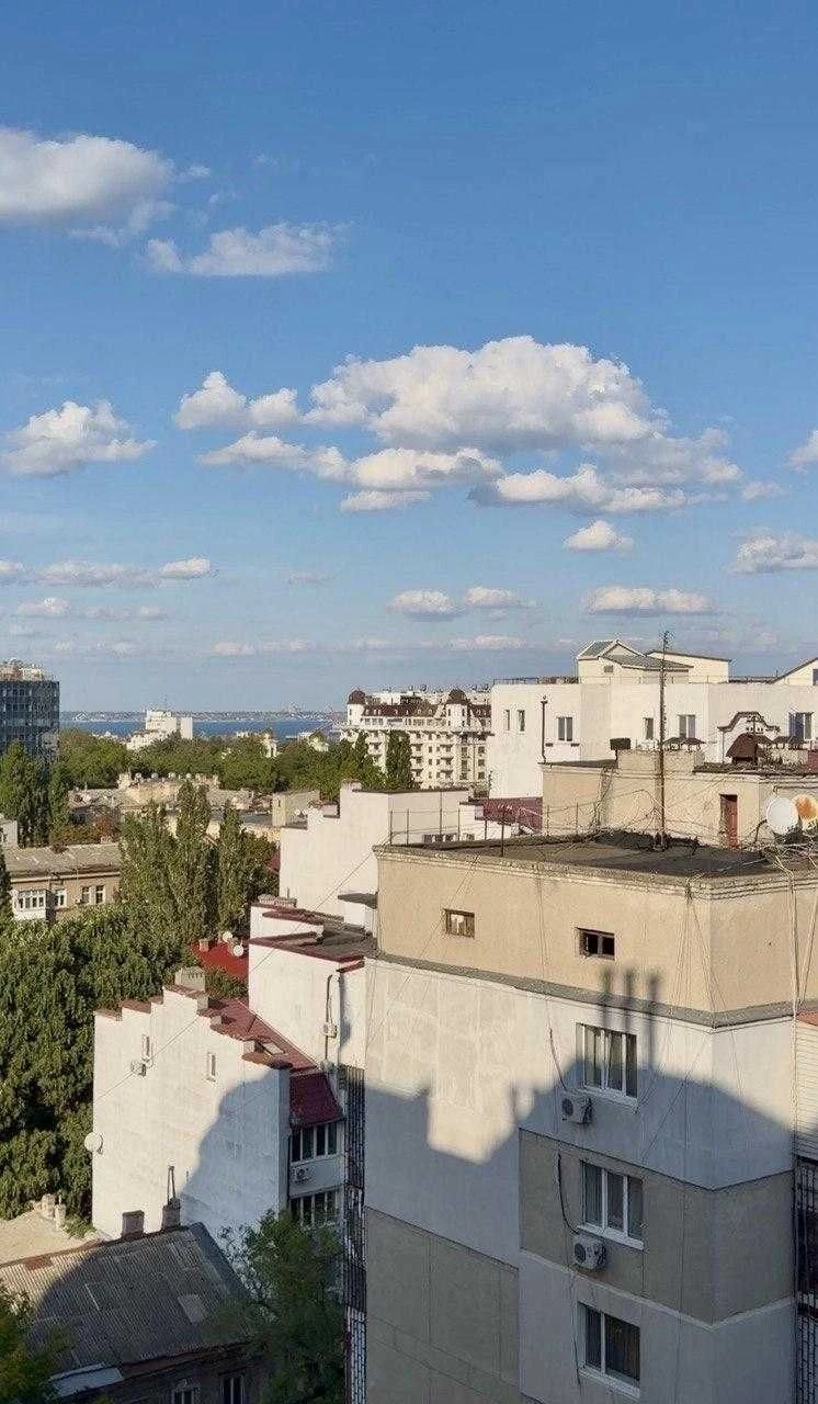 Продам 4 кімнатну квартиру в центрі Одеси — жк "Клімовський"
