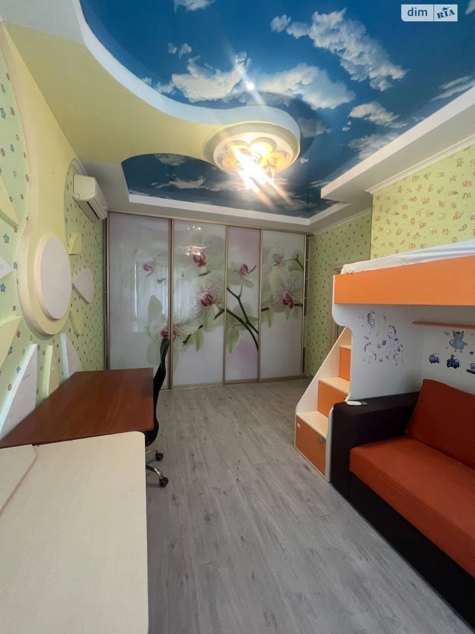 Продаж Квартира Приморський